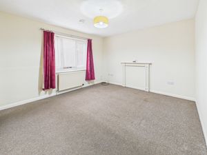 Living Room- click for photo gallery